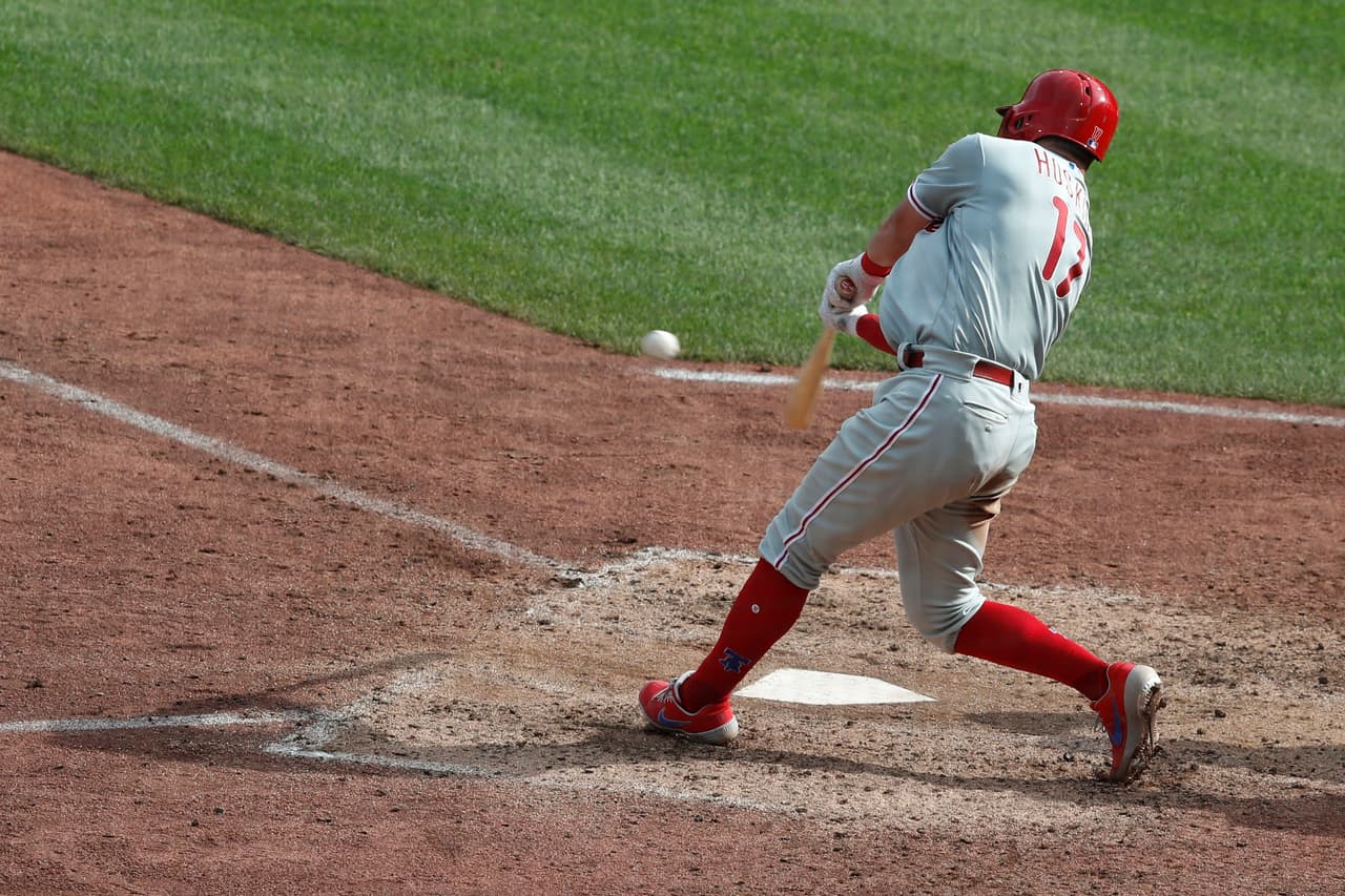 Phillies deja tendidos a Pirates con jonrón