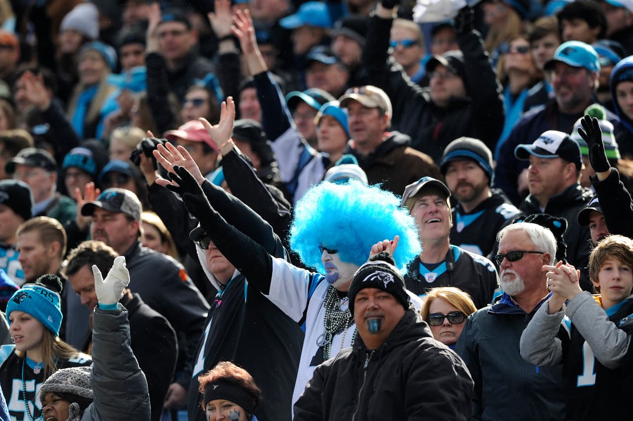 La locura incendió a todos los fans de la NFL durante la Ronda Divisional. Checa las mejores tomas.