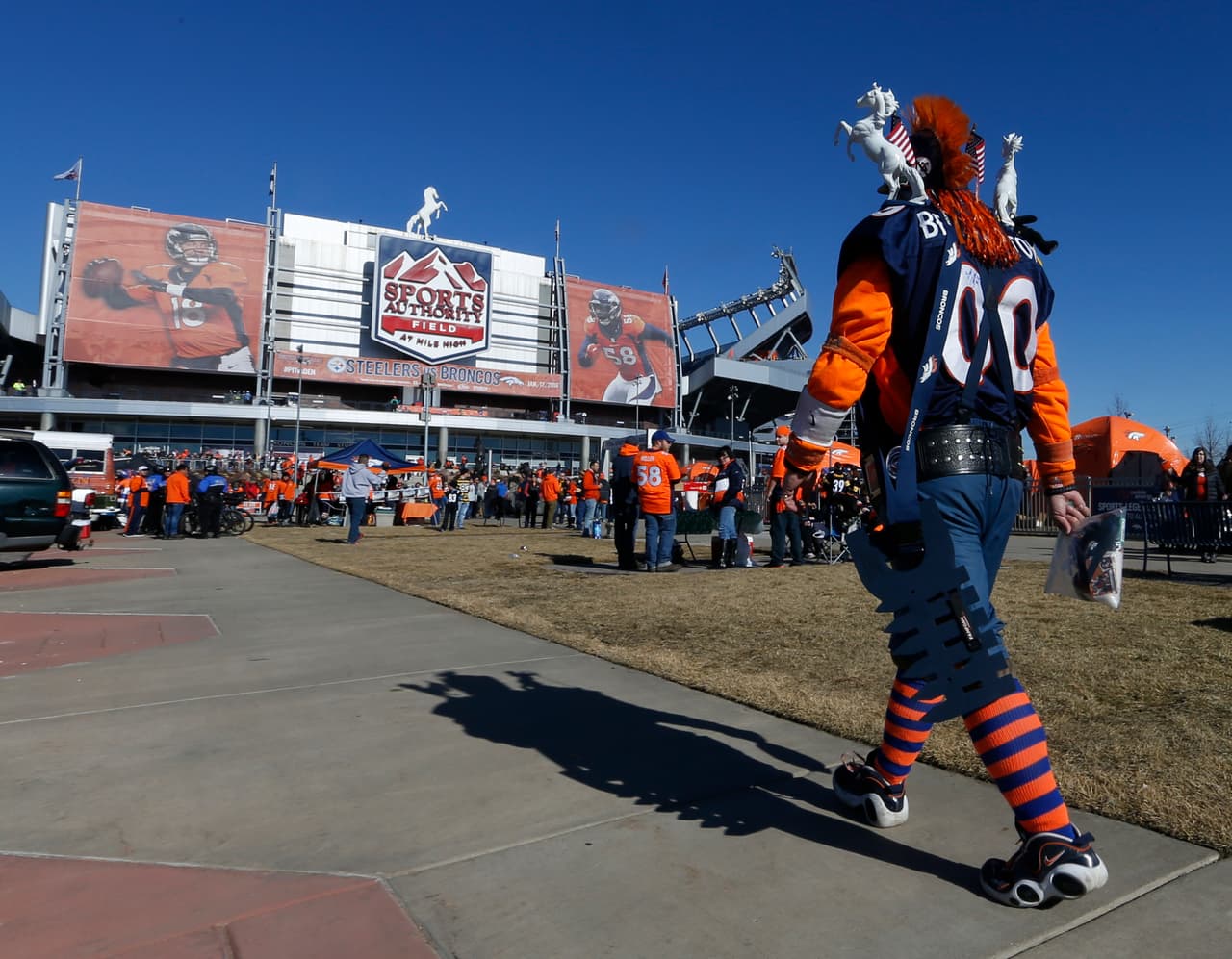 La locura incendió a todos los fans de la NFL durante la Ronda Divisional. Checa las mejores tomas.