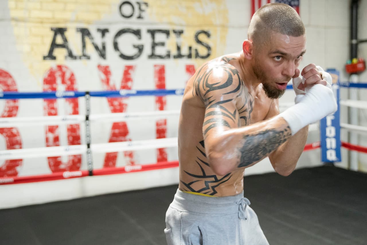 Redkach enfrentará a Tevin Farmer en una pelea en el peso ligero en la misma cartelera.