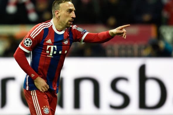 Frank Ribery marcaría el tercer gol al minuto 49 con una gran definición.