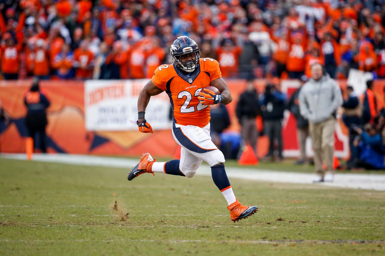 48 yardas fue la carrera más larga de C.J. Anderson de los Broncos durante en la temporada 2015.