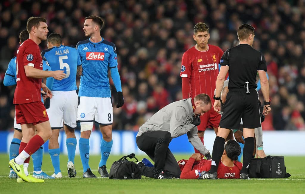 Partidazo en Anfield entre el Liverpool y la Napoli del 'Chucky' Lozano; el mexicano jugó 72 minutos.