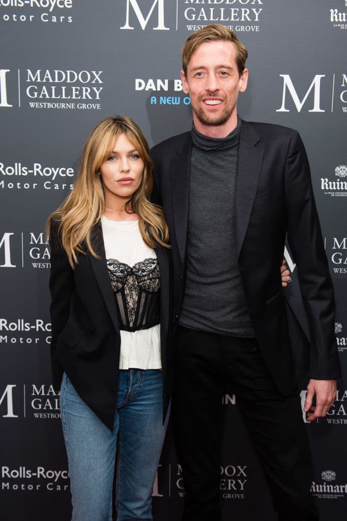 La esposa de Peter Crouch es modelo y ha salido en campañas para motos Triumph, Umbro y en la pasarela de Giles Deacon, también fue presentadora del programa ‘Next Top Model’.