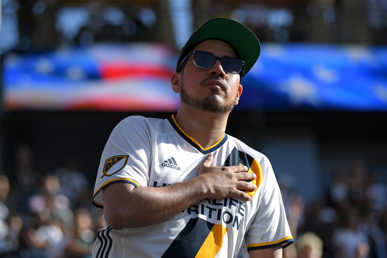 Fue una tarde de orgullo para la 'nación Galáctica', que esperaba un triunfo frente a su máximo rival y vecino.
<br>