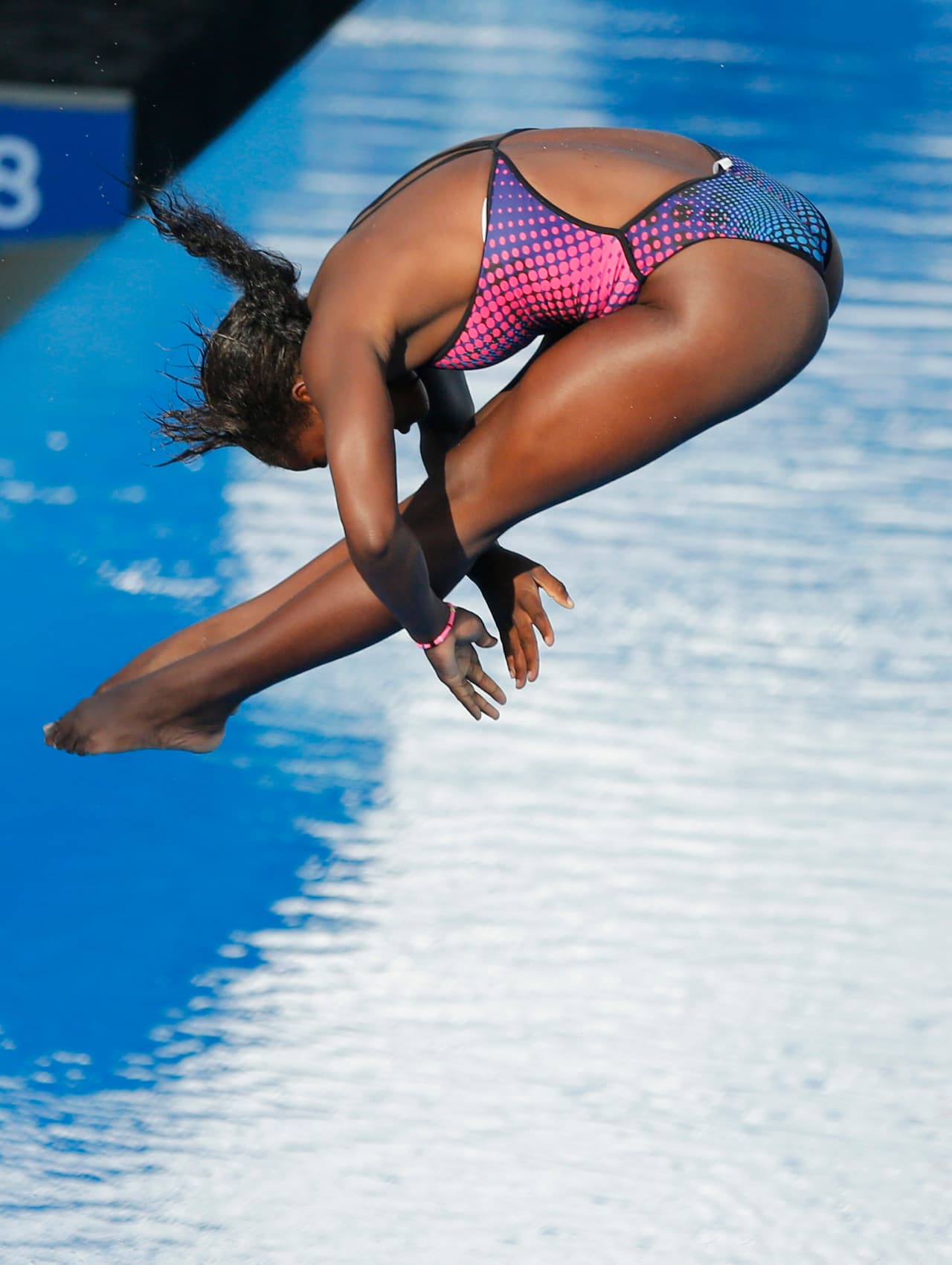 Empezó a los cuatro años en la disciplina por el deseo de copiar la actividad que entonces realizaba una hermana. Carmuza la animó y han pasado 12 años desde ese momento.