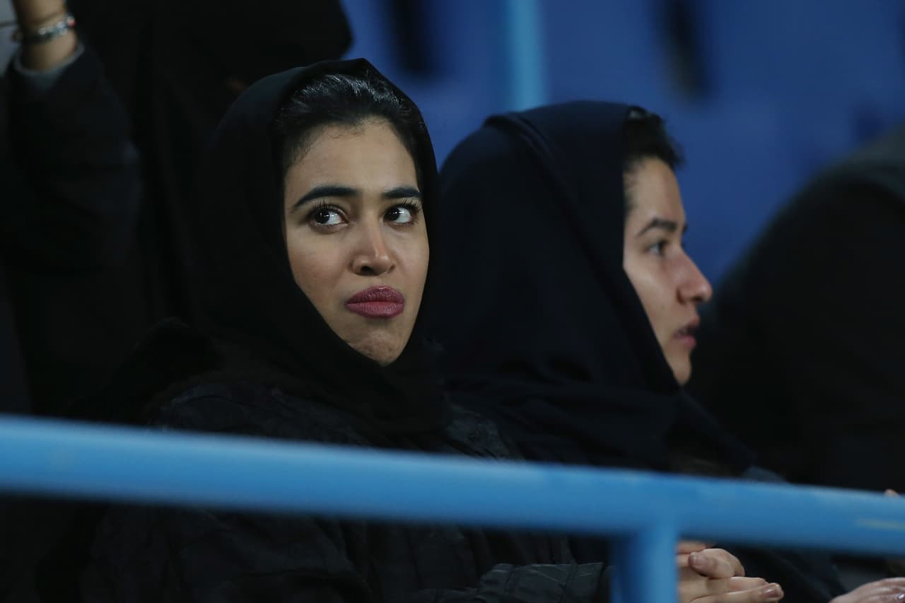 Romero (16’) abrió el marcador y Dybala (45’) empató para dar esperanza a los de Turín. Lulic (73’) marcó el segundo para Lazio y Danilo Cataldi (94’) cerró la cuenta para el 3-1 final.