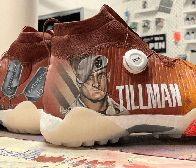 De esa forma ayudaban a recaudar fondos para diversas causas.