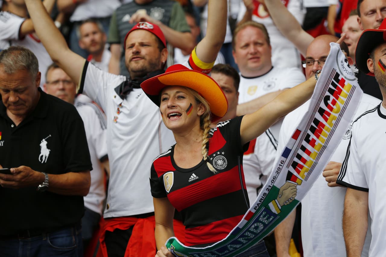 Ellas pusieron el toque bello en la jornada 12 de la Eurocopa en Francia.