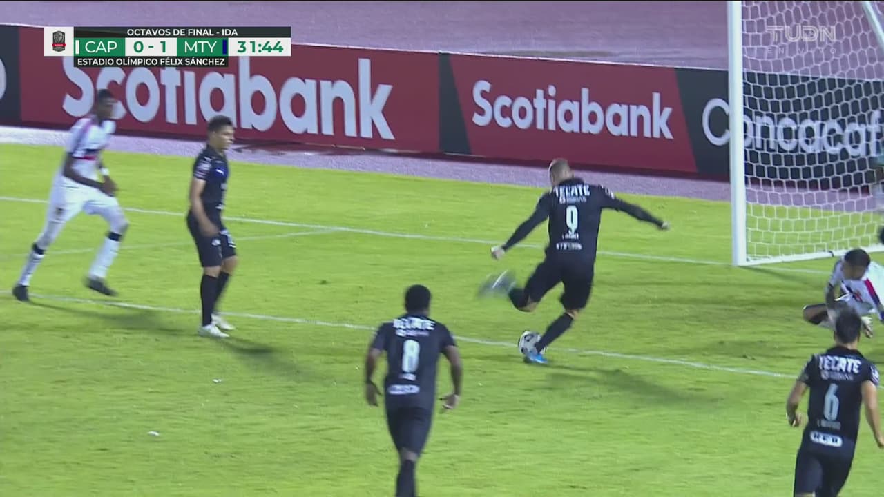 ¡La manda al fondo! Jugada de lujo y Janssen define el 0-1 de Rayados
