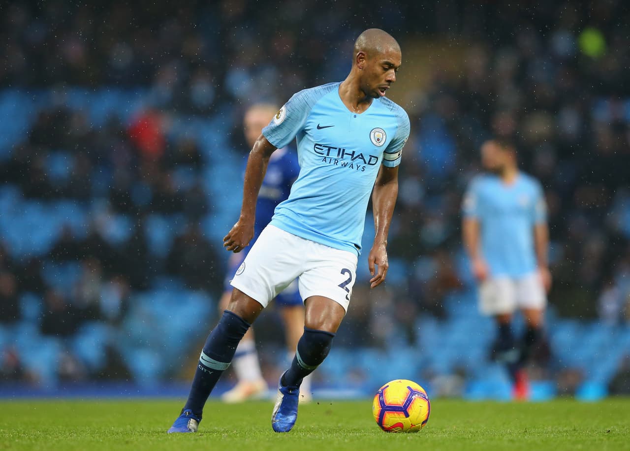 54. Fernandinho (Manchester City / Brasil)