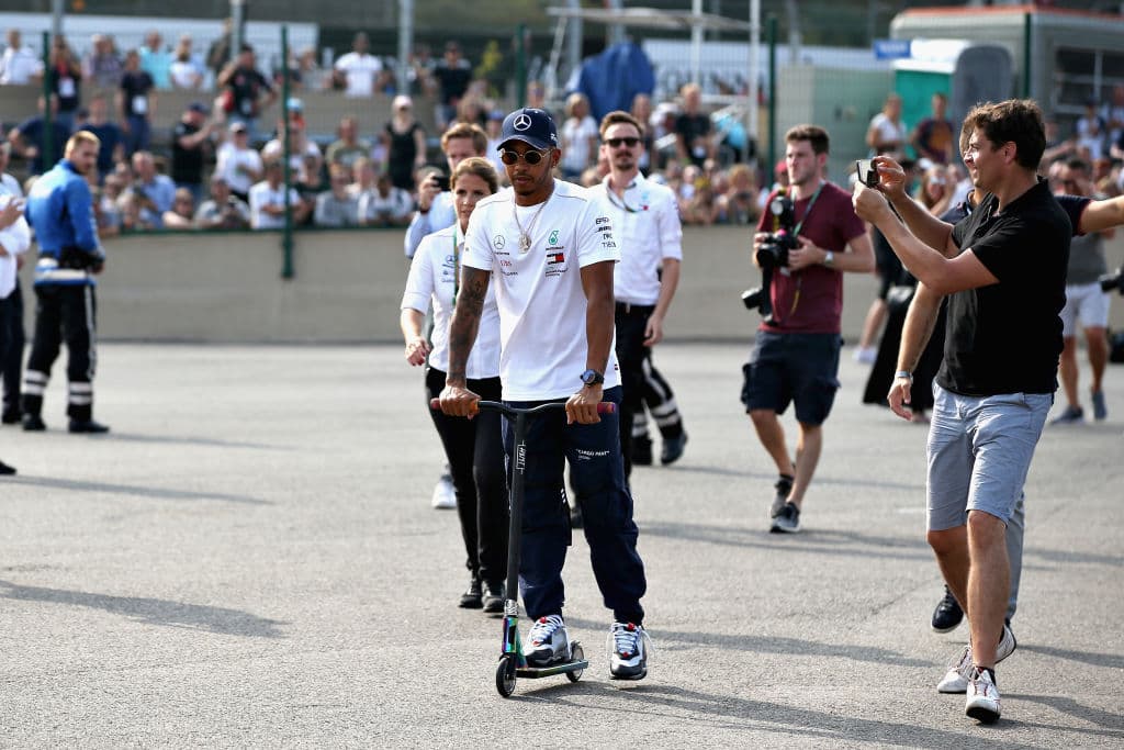 Lewis Hamilton, toda una figura de la Fórmula 1 que es el reflejo de una nueva generación, que es toda una estrella 'millennial' del automovilismo.