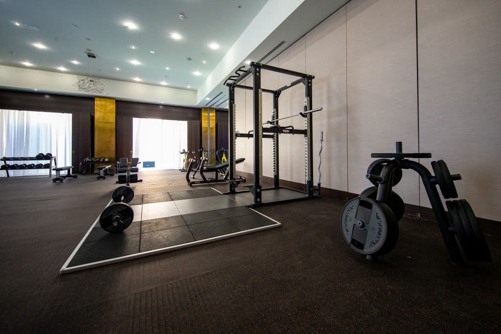 Así es la guarida que Brasil tendrá en Rusia 2018. Balcones con vista al mar, una cancha, áreas de esparcimiento y relajación, y habitaciones de lujo a disposición de los artistas del balón.