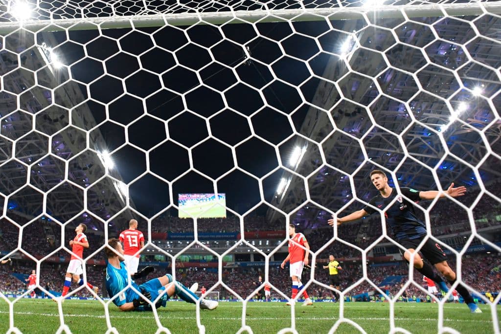 Su remate con la cabeza, a quemarropa, fue tan preciso que pasó por un costado del guardameta Akinfeev y Croacia estaba empatando a los 38 minutos de partido el encuentro de cuartos de final.