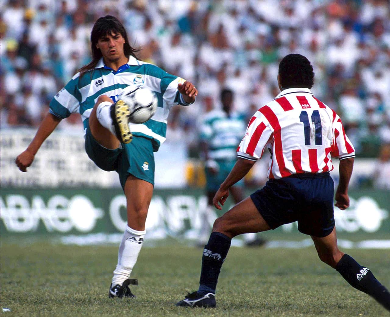 <b>Antonio Apud.</b> Garra, clase y carisma. Uno de los jugadores que más se identificó con la afición gracias a su aporte futbolístico en la cancha.