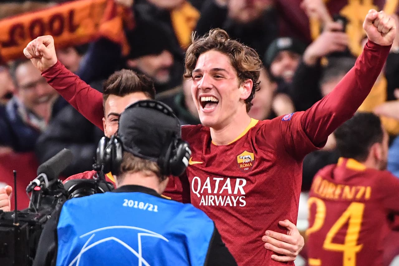 Después del doblete en la Champions League ante el F.C. Porto, que le dio el triunfo a la Loba la semana pasada, Nicolo Zaniolo ahora protagoniza las noticias pero por otro curioso caso.