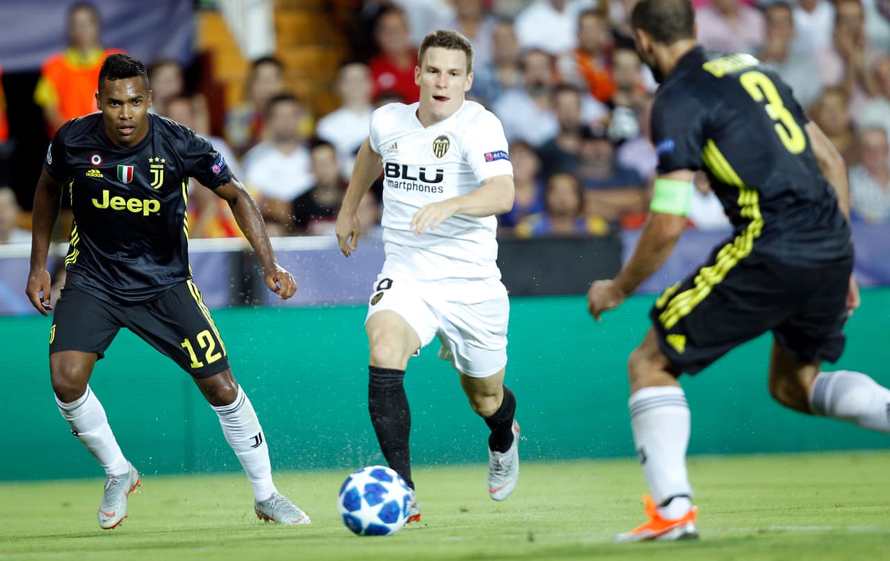 Marcelino quiso cambiarle la cara al partido con los ingresos de Kevin Gameiro, Denis Cheryshev y Santi Mina, pero no lo consiguió.