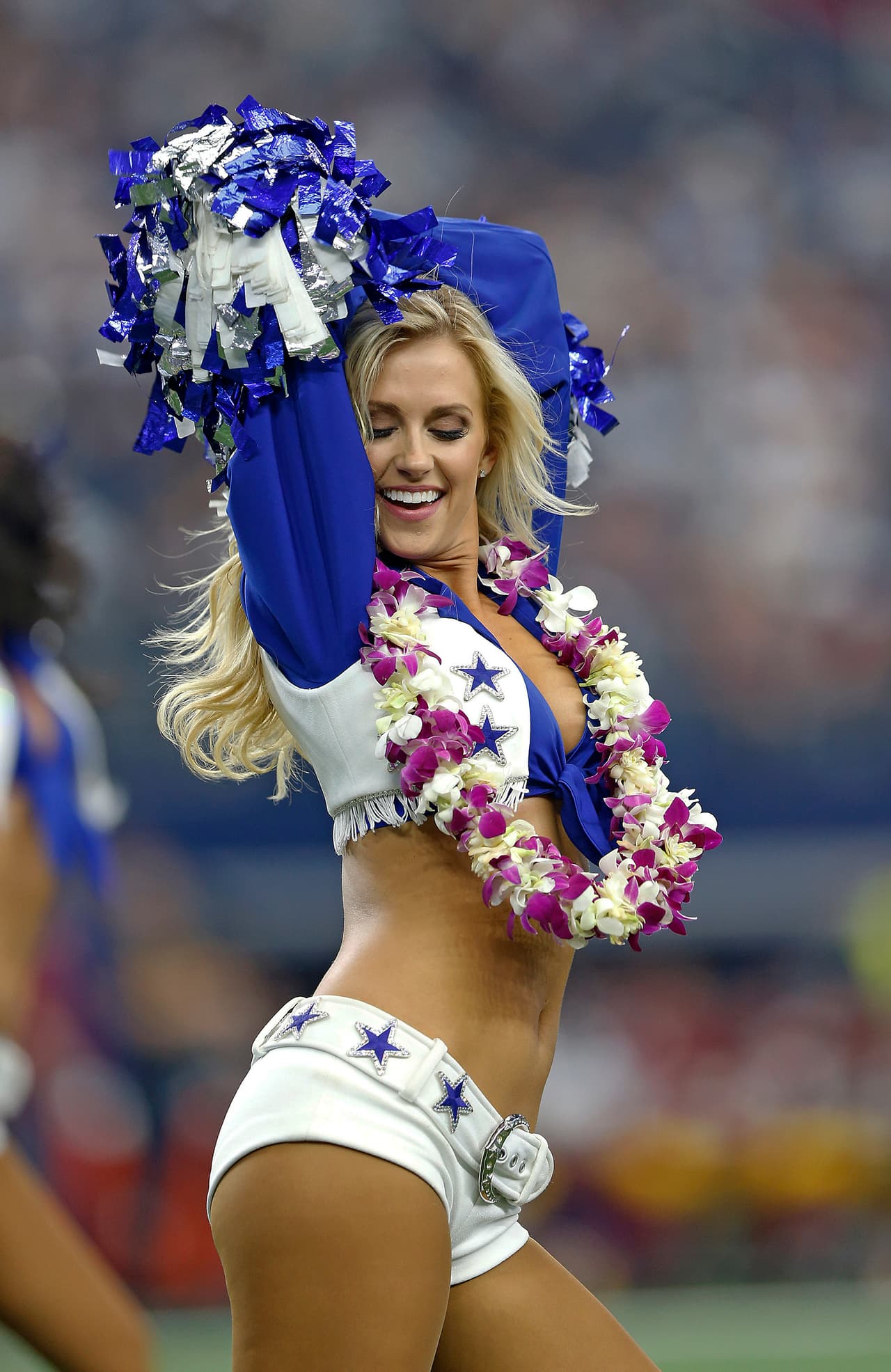 Porristas rubias, trigueñas, morenas, pelirojas, todas ellas nos dejaron con la boca abierta en la Semana 17 NFL.