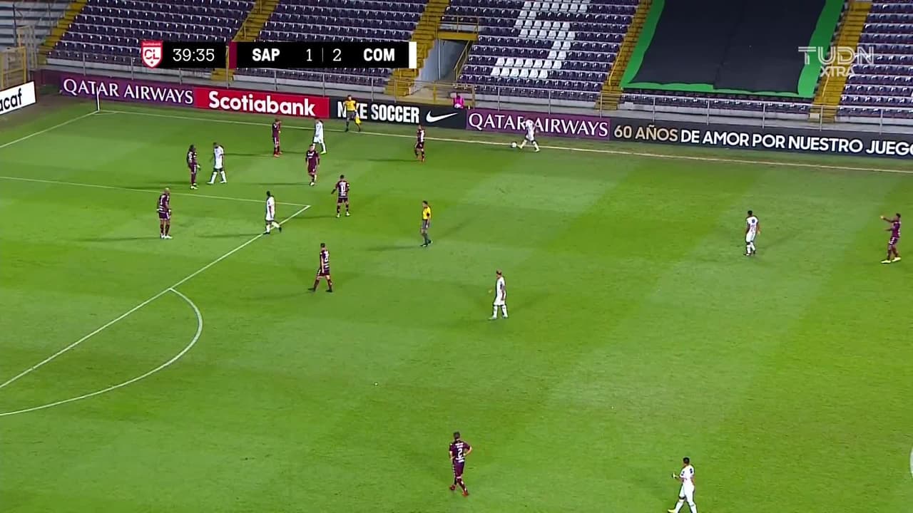 ¡GOOOL! Orlando Sinclair anota para Saprissa.