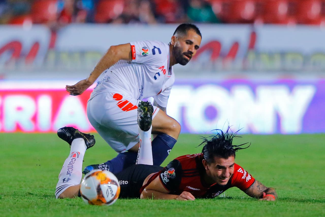 Al descanso, el resultado parcial se mantenía empatado sin anotaciones.