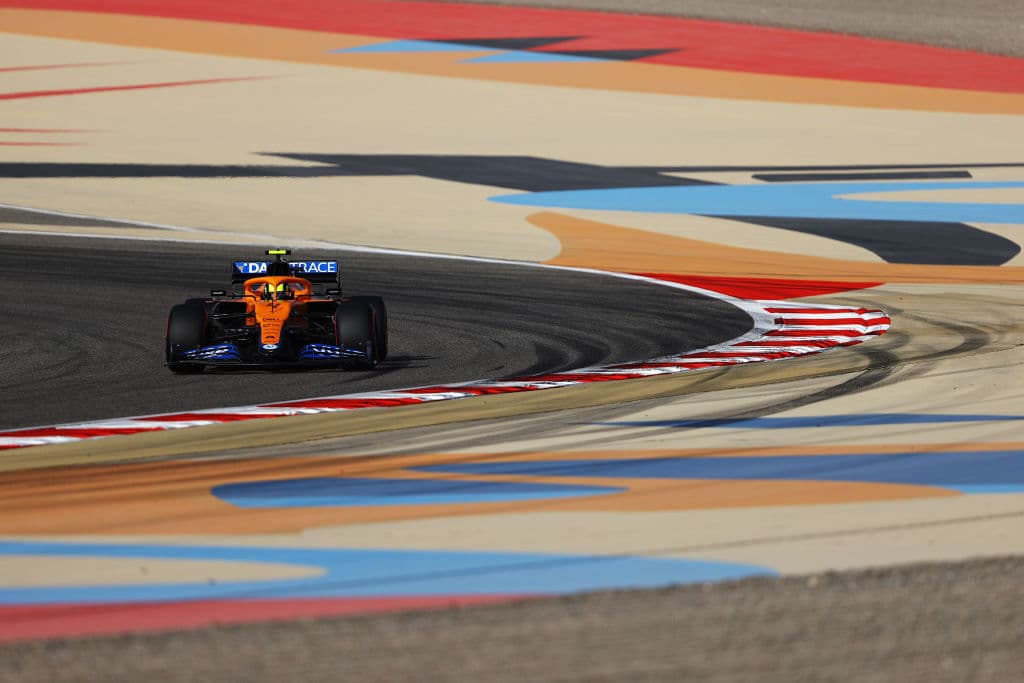 Así clasificaron los más veloces al primer GP de la temporada 2021: Verstappen (1), Hamilton (2), Bottas (3), Leclerc (4), Gasly (5), Ricciardo (6), Norris (7), Sainz (8), Alonso (9) y Stroll (10).