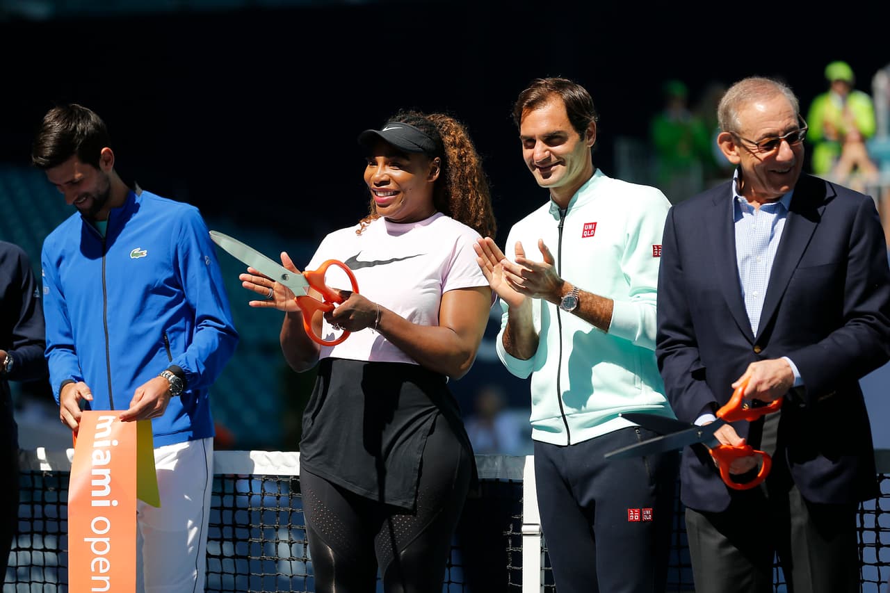 Roger Federer, Novak Djokovic, Serena Williams y Naomi Osaka fueron protagonistas en el Hard Rock Stadium en la ceremonia de inauguración del Miami Open, segundo Masters 1000 de la temporada.