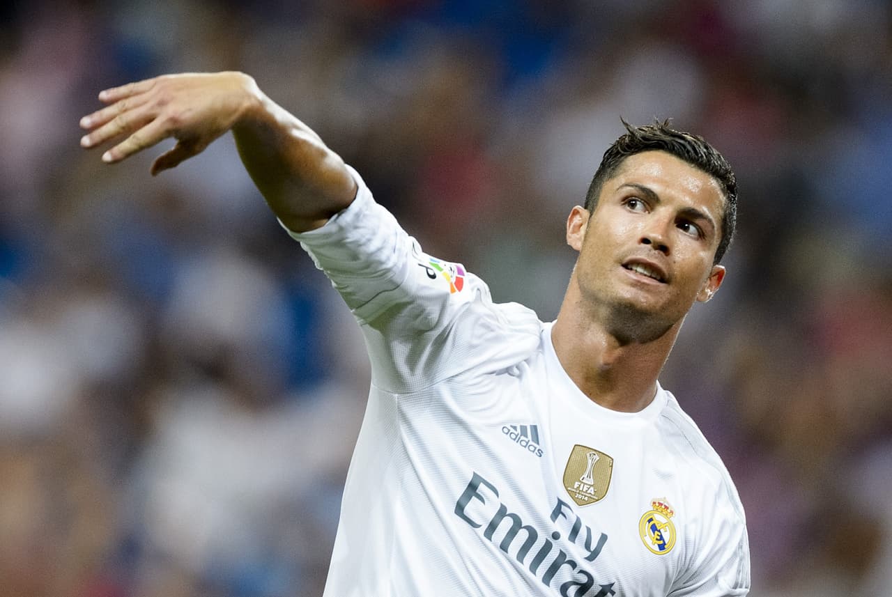 CR7 marcó 48 goles en la campaña anterior para quedarse con el campeonato de goleo y cada vez se acerca más a Raúl para ser el máximo anotador en la historia del Real Madrid donde esta temporada buscará conquistar todos los títulos.