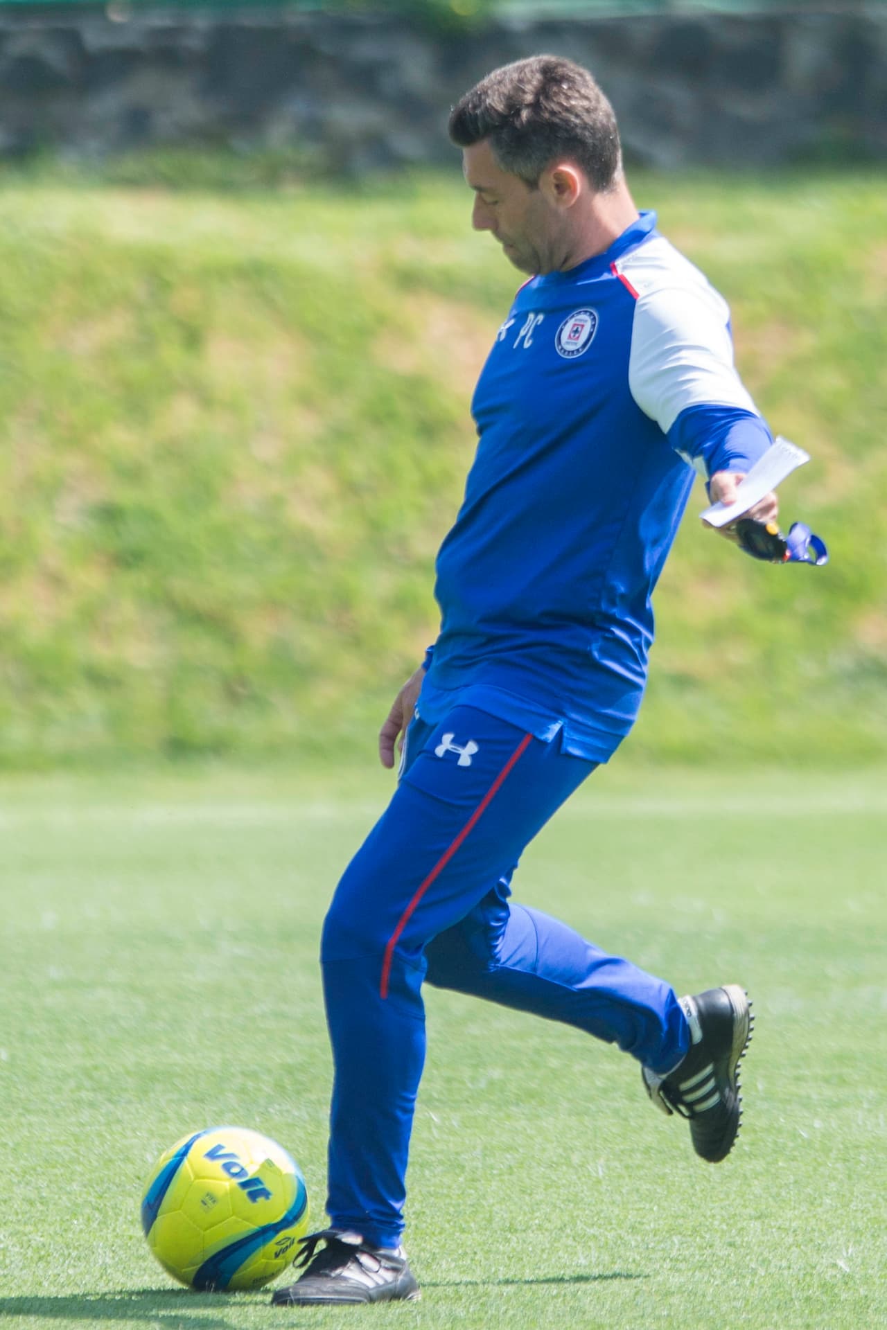 Caixinha tiene clara su idea de juego, pero además de eso tiene que llevarla con claridad a resultados en Cruz Azul.