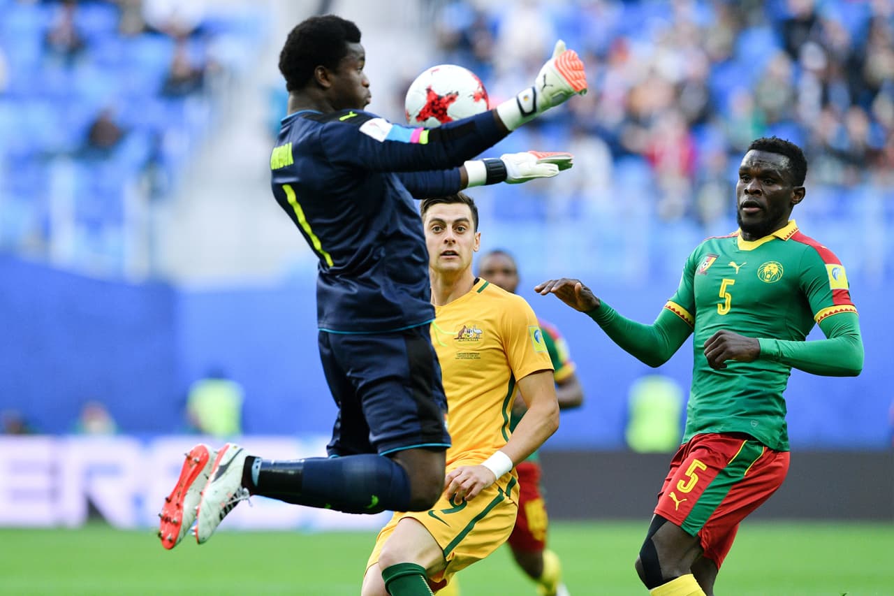 El arquero camerunés Fabrice Ondoa demostró su capacidad para mantener la tranquilidad.