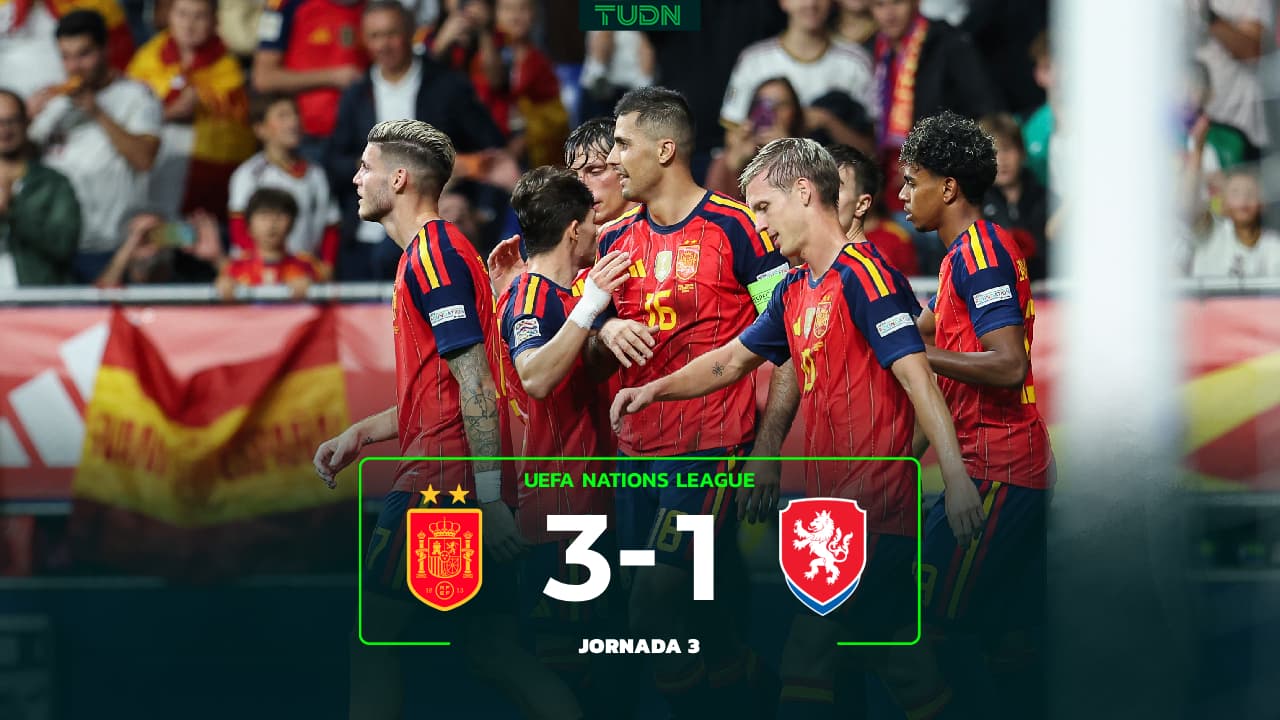 España aplaca a una dura Chequia y sigue invicta en la Nations League 