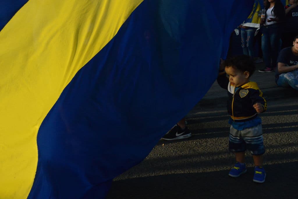 Así despidió la afición de Boca Juniors a su equipo antes de viajar a Madrid para la Vuelta de la Final de la Copa Libertadores de América que se jugará el domingo entrante.