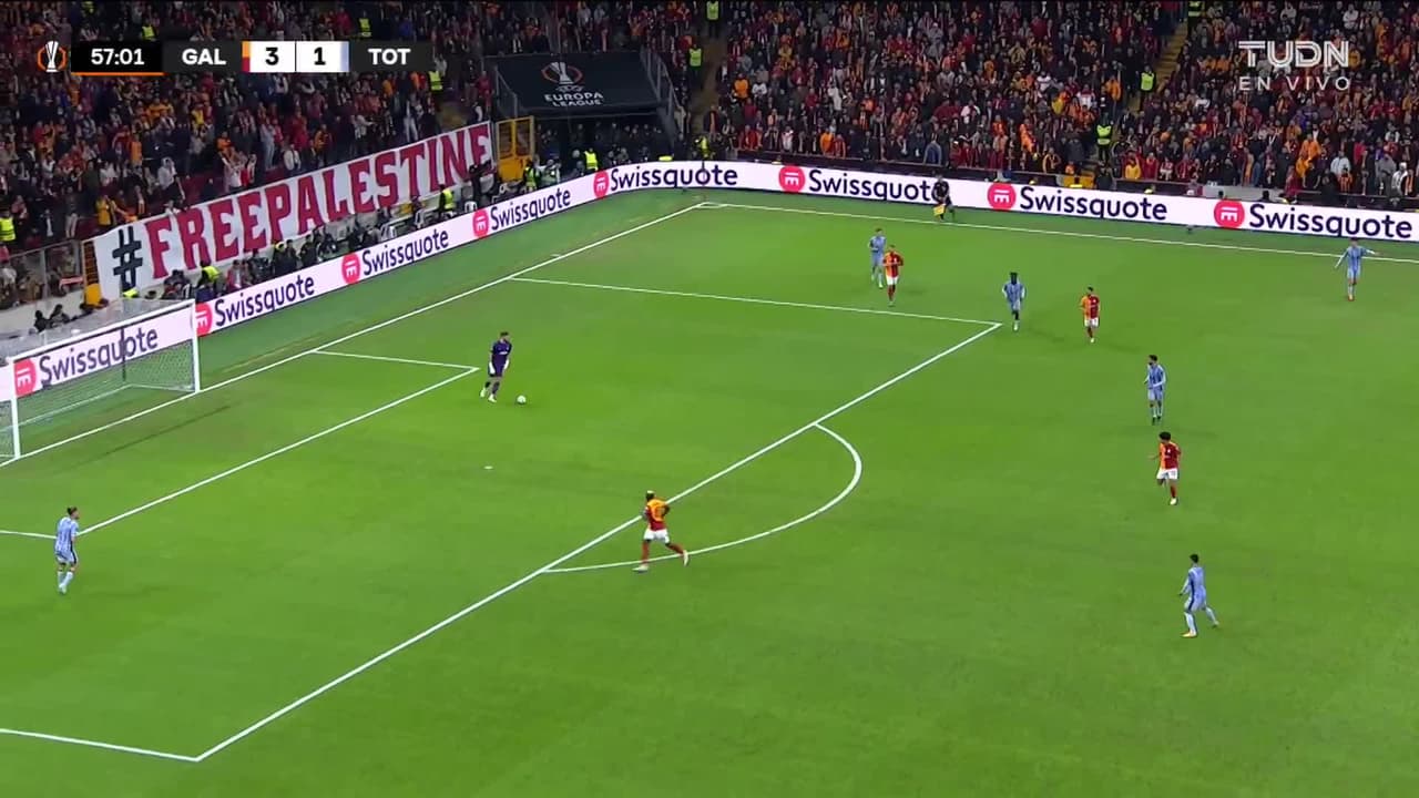 ¡TIRO ATAJADO! disparo por Will Lankshear.