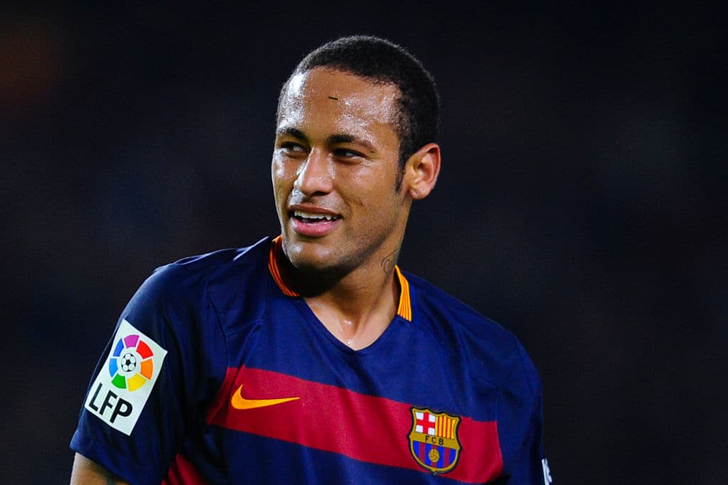 No siempre han sido cortes ni colores extravagantes.