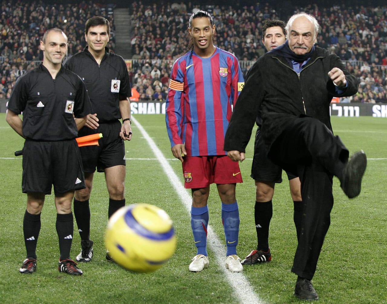 Lo que pocos saben es que el escocés jugó futbol de forma profesional.