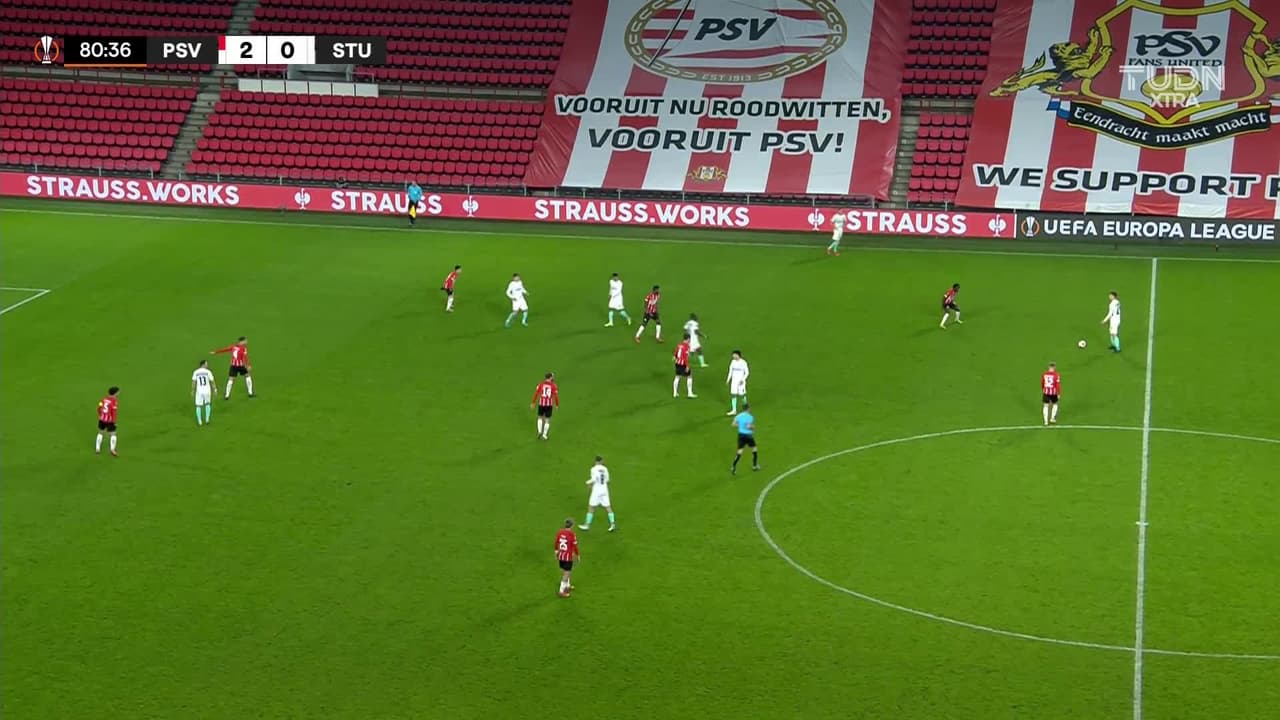 ¡TIRO ATAJADO! disparo por Anderson Niangbo.