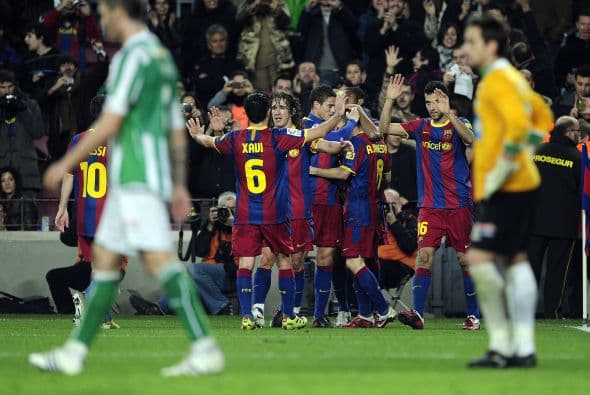 Fiesta absoluta en casa del Barcelona, que con este 5-0 tiene pie y medio en Semifinales del torneo.