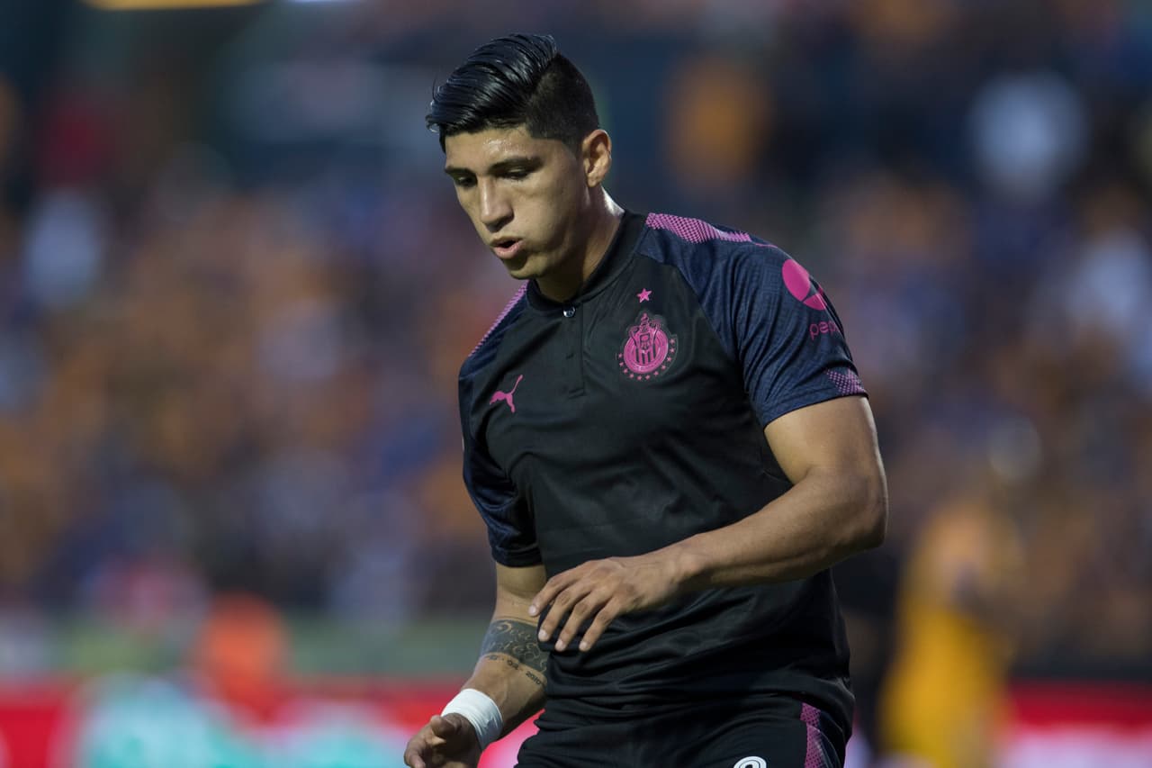 Action photo during the match Tigres vs Guadalajara corresponding 12th of the League MX of the Apertura 2017 Tournament at Universitario Stadium. Foto de accion durante el partido Tigres vs Guadalajara, correspondiente a la Jornada 12 de la Liga MX del Torneo Apertura 2017, en Estadio Universitario en la foto: Alan Pulido Guadalajara 30/09/2017/MEXSPORT/Jorge Martinez