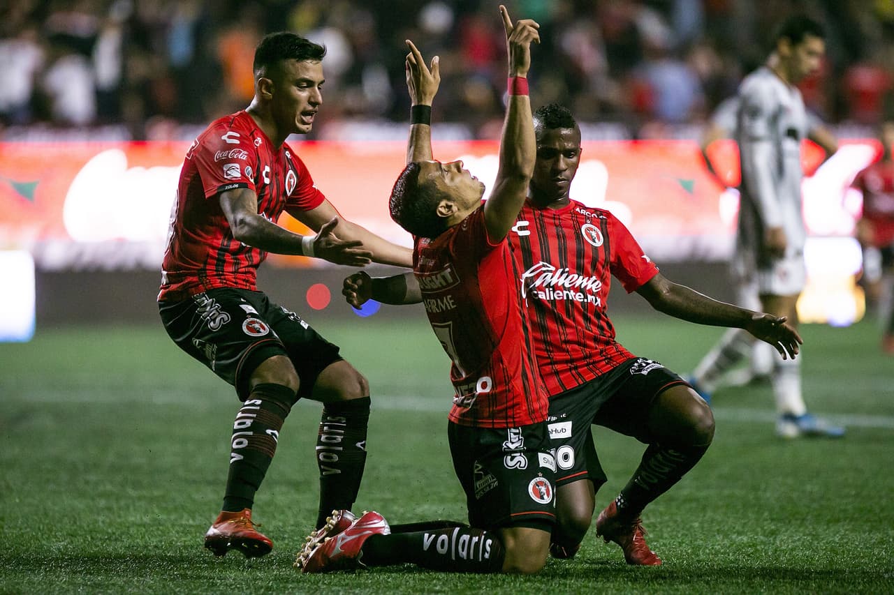Para la Fecha 14, los Xolos visitarán a Santos Laguna y los Rojinegros jugarán de nueva cuenta como visitantes ante Puebla.
