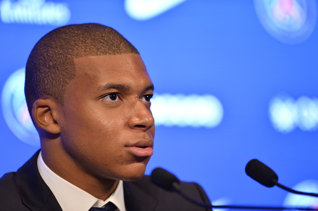 Mbappe señaló que tiene "mucho respeto" por el vicepresidente monegasco, Vadim Vasilyev, encargado de la gestión deportiva. "Lo que sucedió es simple, pero hablaré de ello cuando llegue el momento".