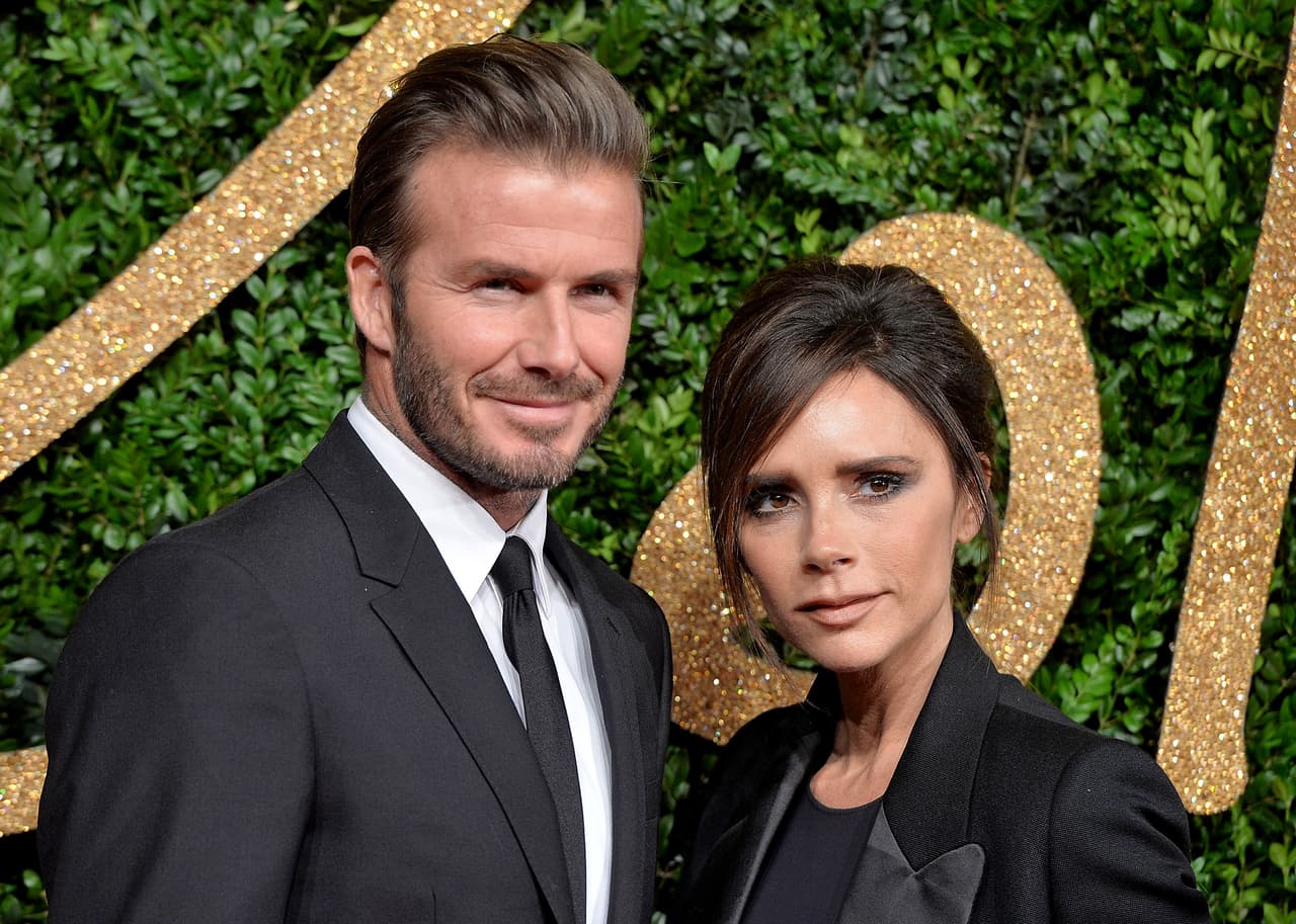 David Beckham y Victoria - Aunque el inglés ya se retiró, sigue siendo una figura del fútbol, sobre todo en la MLS donde busca darle equipo a Miami. Se casaron en 1999 y tienen 4 hijos.