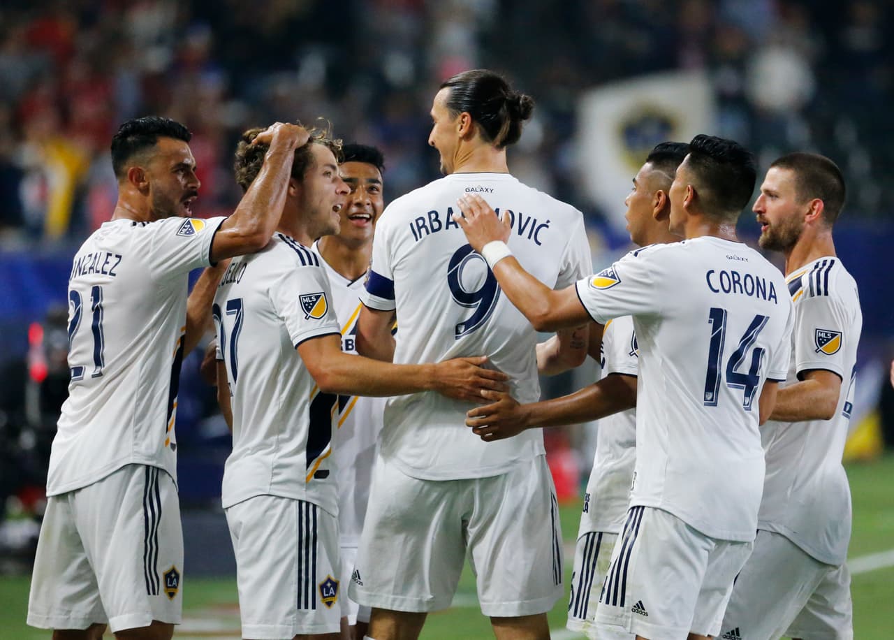 La más reciente fue la de Zlatan Ibrahimovic en la MLS jugando para LA Galaxy ante Toronto F.C., partido en el que anotó un gol.
