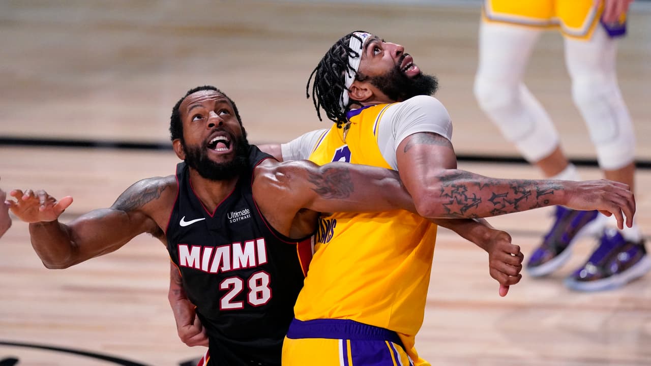 Anthony Davies supera los 30 puntos en su debut victorioso de las Finales 98-116 sobre el Miami Heat.