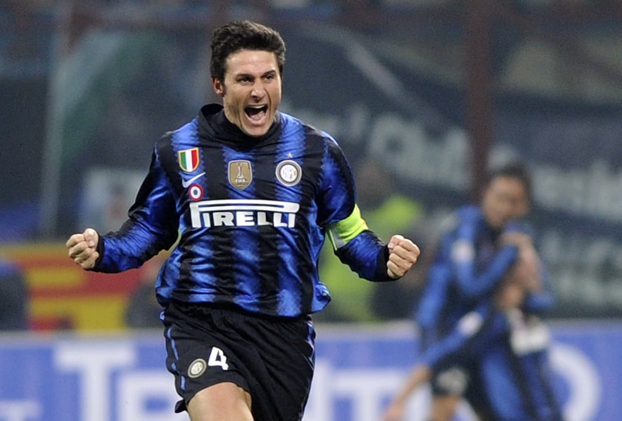 <b>5. Javier Zanetti - </b>1102 partidos.
