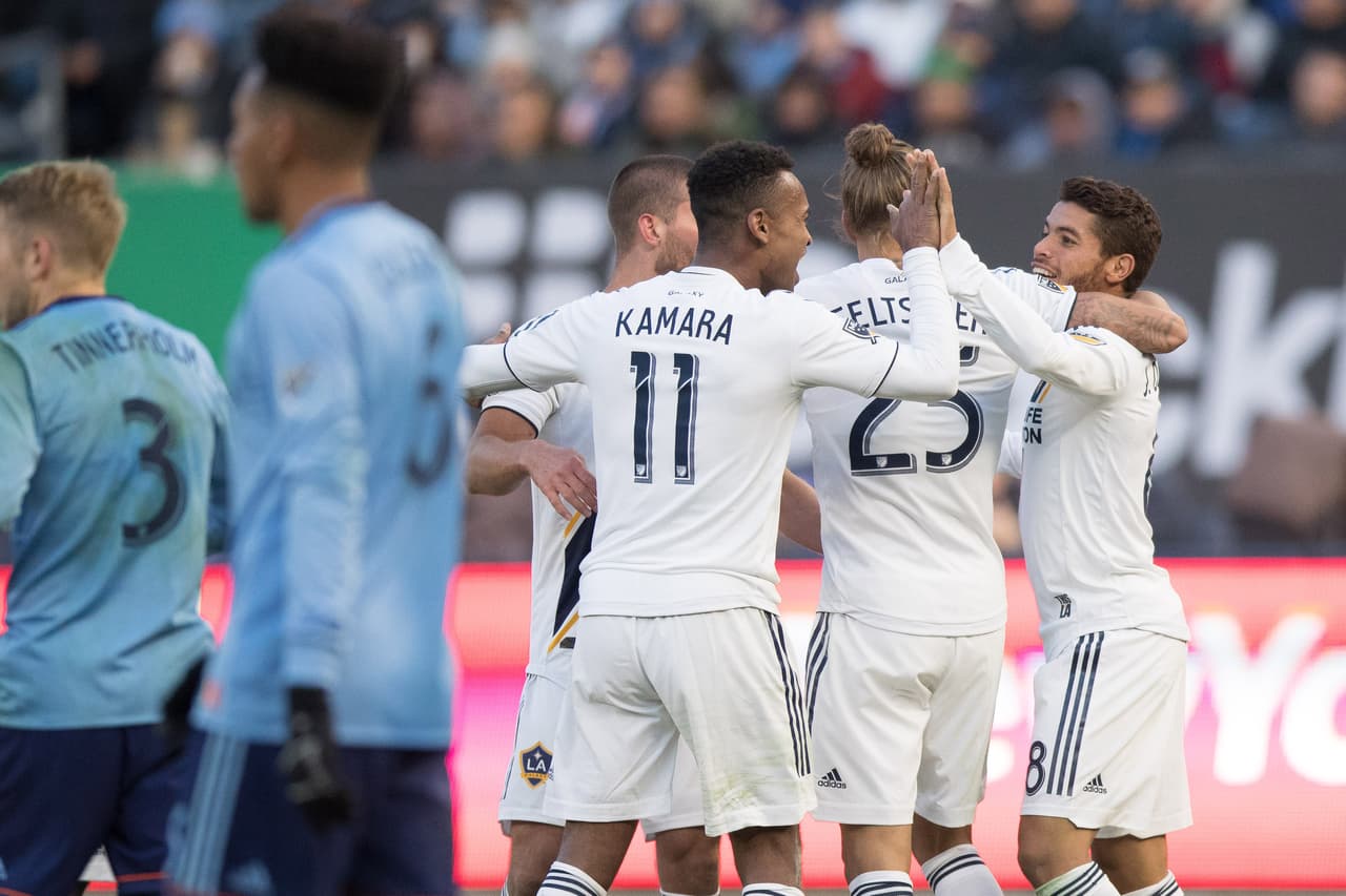 <b>New York City 2-[1] LA Galaxy: </b>el otro gol mexicano de la jornada en la MLS lo marcó Jonathan Dos Santos en la caída del equipo californiano. Por otro lado, su hermano Giovani solo jugó el primer tiempo y se fue lesionado.