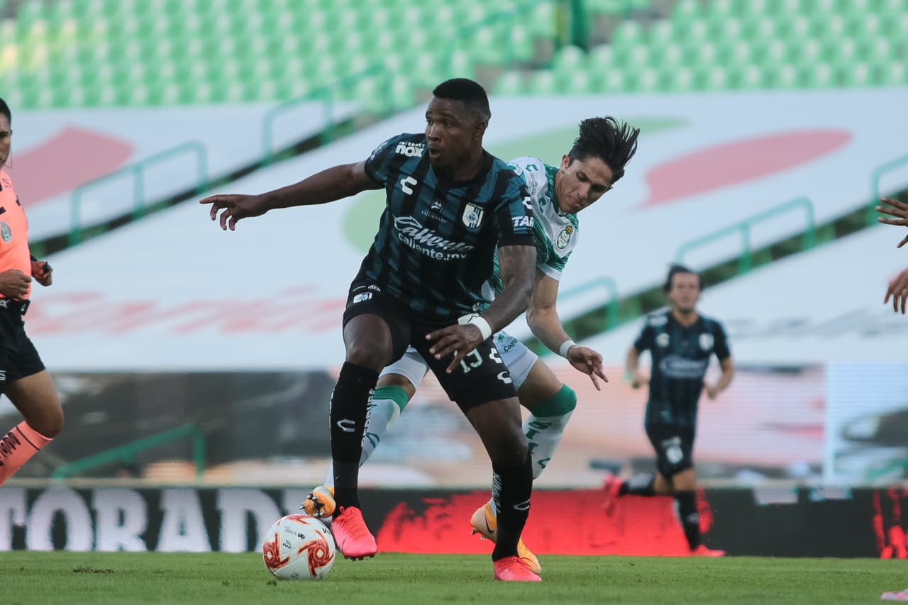 Con goles deOctavio Rivero y Josecarlos van Rankin, los Guerreros despachan al Querétaro en casa y se adueñan de los tres puntos.