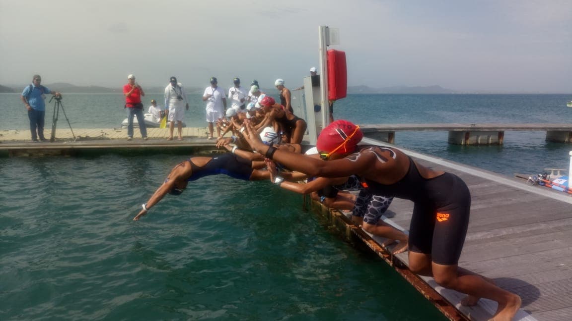 María José Mata Cocco ganó el oro y Martha Rocío Sandoval Ayala ganó el bronce en aguas abiertas para la delegación de México.