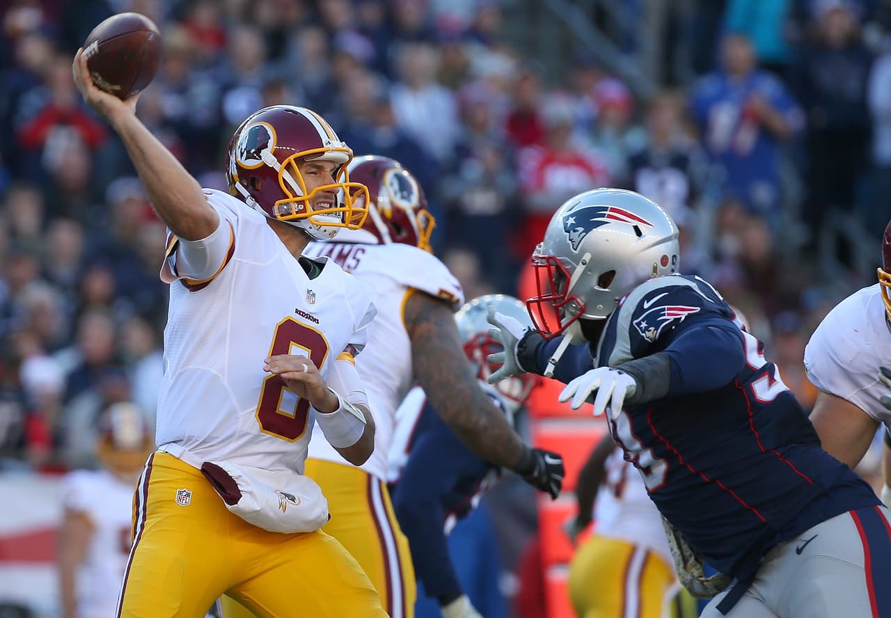 Los Patriots arrollaron a los Redskins 27-10 para mantener la racha ganadora de 8-0 en la temporada. Checa las mejores tomas del partido.