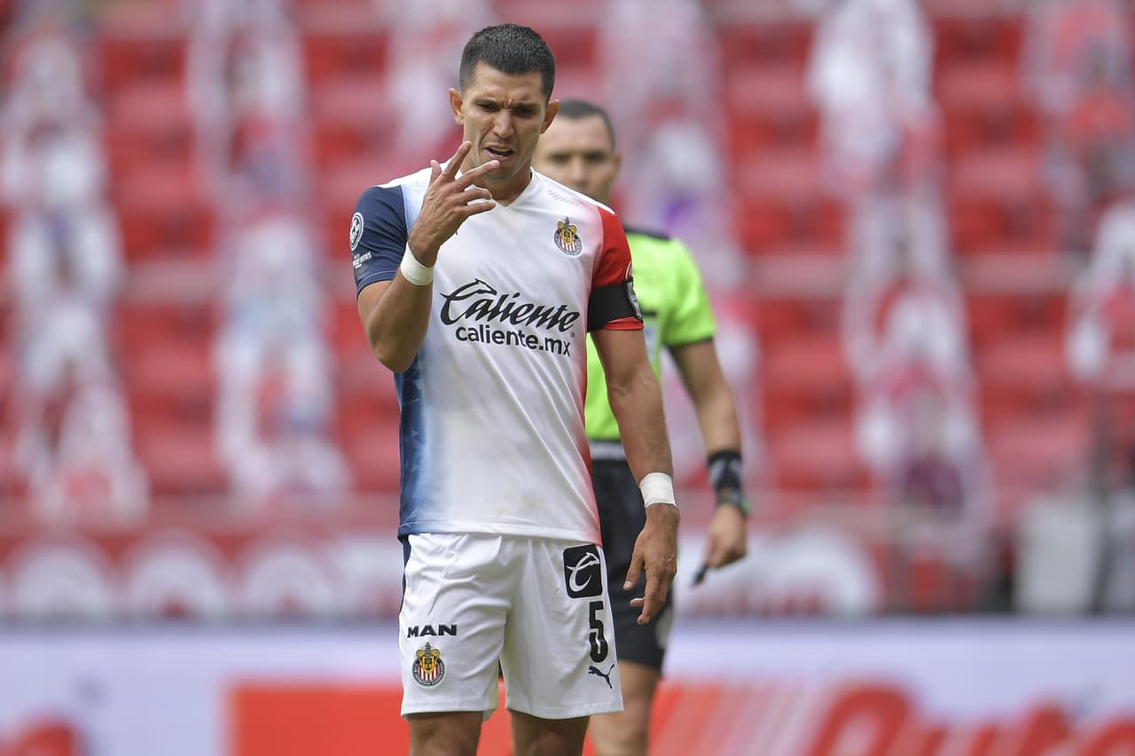 Molina interviene por Antuna y Vega: "Es su última oportunidad"