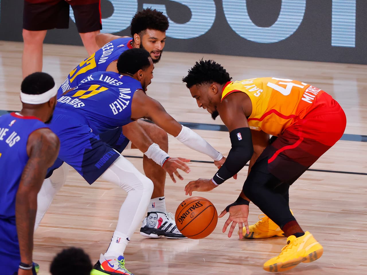 El Utah Jazz le vuelve a ganar a los Denver Nuggets y ponen la serie 3-1 a su favor.