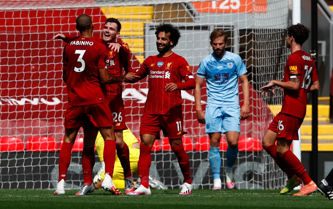 Liverpool, con el título de la presente campaña en sus vitrinas, busca rebasar los 100 puntos en la temporada. Llegaron a 93 unidades y aún quedan nueve puntos por disputar ante Arsenal, Chelsea y Newcastle.